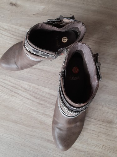 Lederstiefelette von - , la