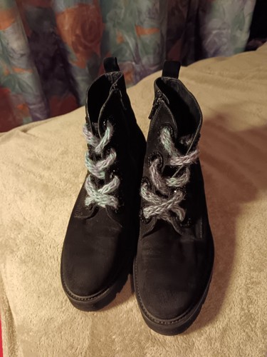 Stilvolle stiefel aus echtem - stilvolle,